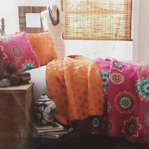 Reversible Quilt Set